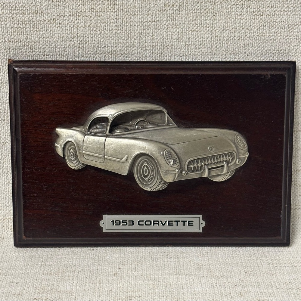Wood Wall decor plaque featuring a 3D relief of a 1953 Chevrolet Corvette